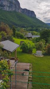 Suite au pied de la montagne et vue imprenable
