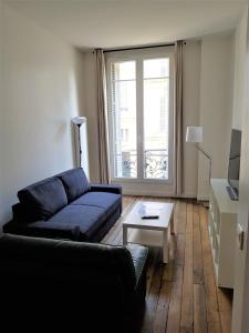 Suite Cours Langlet - Vue sur la place Lobet - 1C