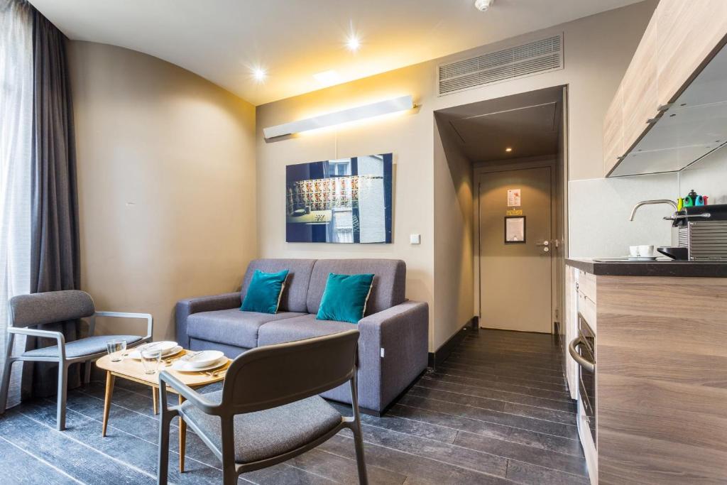 Suite Deluxe - Tour Eiffel - 2 6 Avenue Fremiet, 75016 Paris