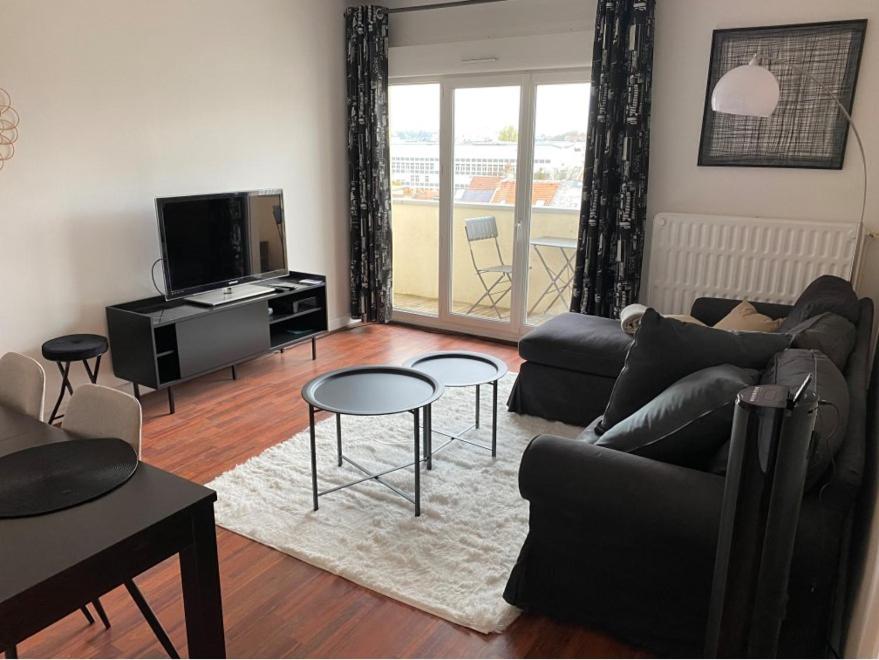 Appartement Suite des Moulins - Neoma 82 Rue des Moulins 51100 Reims