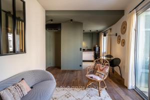 Appartement Suite in St Raph 123 Place Sadi Carnot 83700 Saint-Raphaël Provence-Alpes-Côte d\'Azur