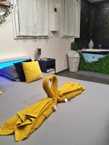 Appartement Suite Jacuzzi Privatif Plage Des Catalans 7 Rue de Suez 13007 Marseille Provence-Alpes-Côte d\'Azur