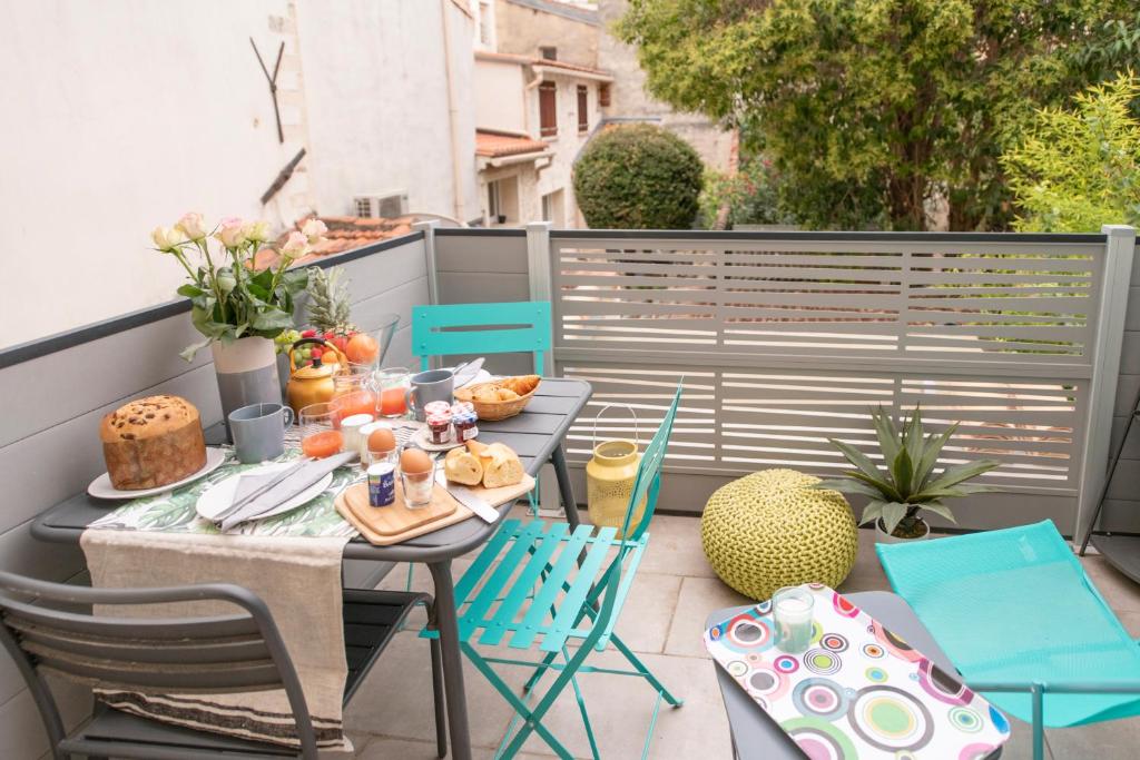 Appartement Suite Oisivité classée 3 étoiles avec Terrasse, Climatisation et Garage 13 Rue de la Palissade 34000 Montpellier