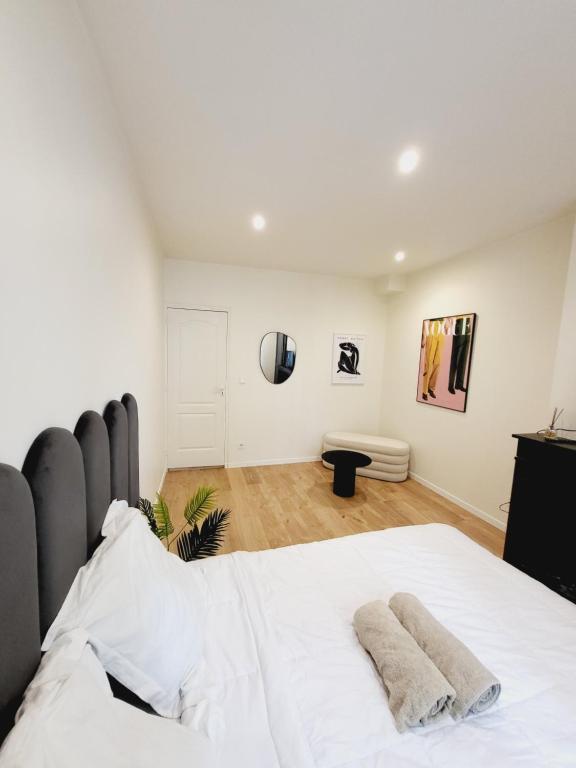 Suite Purple Pop 58 Cours Suchet, 69002 Lyon