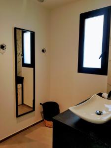 SUITE ROMANTIQUE AVEC JACUZZI BANDOL