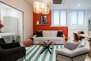 SUITE SARTRE : au cœur de la Rive Gauche, neuf, design, 2/4 personnes