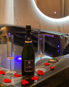 Suite & Spa Jacuzzi, sauna, lit king size,Netflix