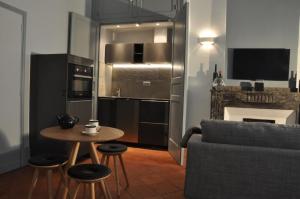 Suite Voltaire