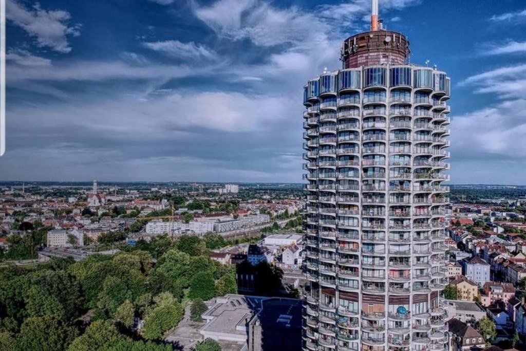 Appartement SUITE-XXI Hotelturm WOW-Aussicht 12 Imhofstraße 86159 Augsbourg