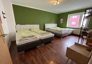 Suiteable Living - #10 Max der Mächtige