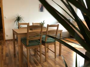 Suiteable-Living - #7 Valentin der Gediegene