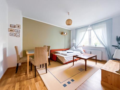 Suiteable Living- HELL, STILVOLL, KOMFORTABEL nahe Zentrum und Messe