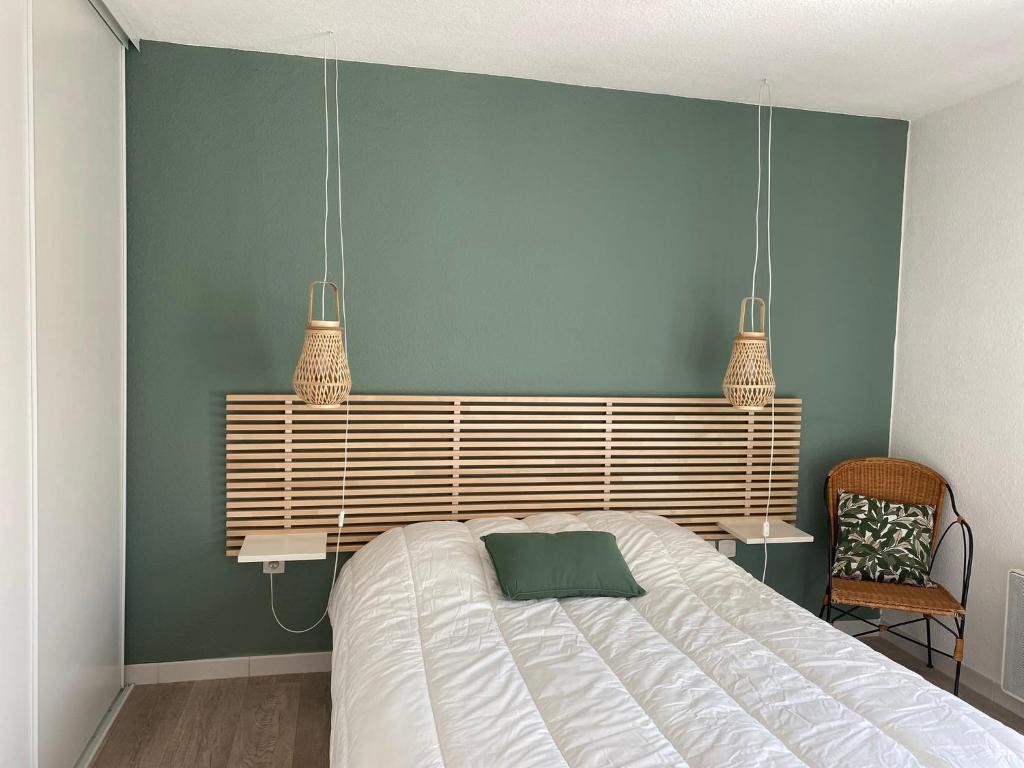Suites JM - Les Pins Marines - Jacuzzi & Vue Mer