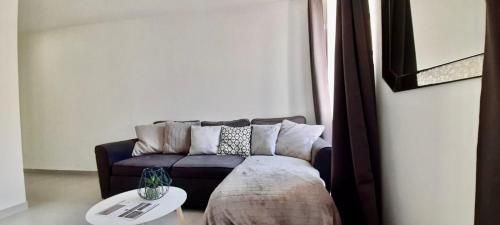 Suites Rive Gauche - FONTAINEBLEAU CENTRE - Chez Anthony