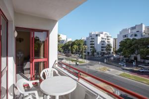 Sun and Sand Apartment
