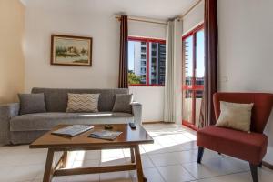 Sun and Sand Apartment
