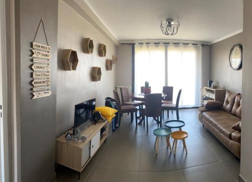 Sun escape, appartement climatisé 3 pièces 350m de la plage