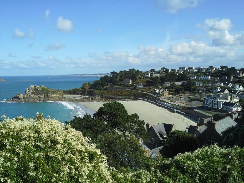 Sun & Fun, calme et verdure, parking gratuit 69100 Villeurbanne