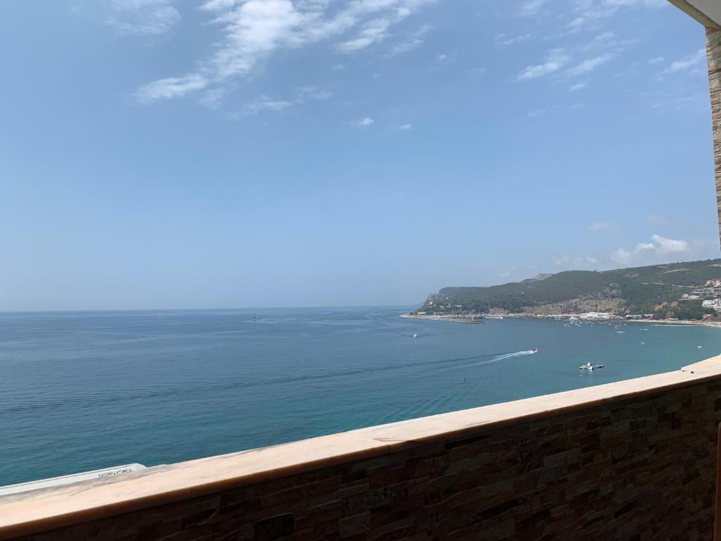 Sun & Sea 509 Rua Navegador Rodrigues Soromenho corpo D1 D2, 2970-773 Sesimbra