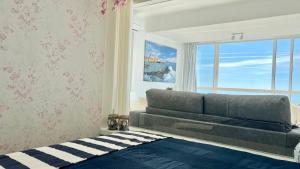 Sun & Sea 706
