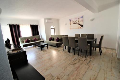 Sunday Apartment