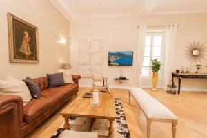 Sunlight Properties - Cristal - Old Town area, 3 Bedrooms, stunning Nice holiday rental apartment