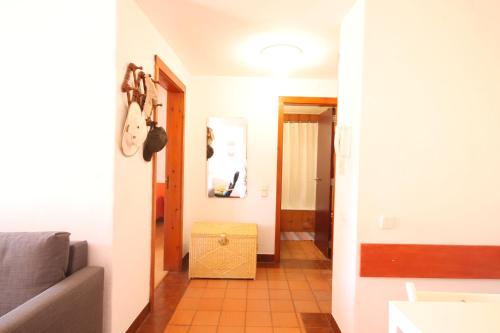 Sunny and Cozy Apartment, Lago Azul by Trip2Portugal