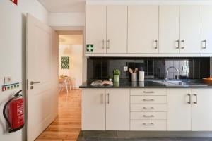 Sunny Apartment in Lisbon!