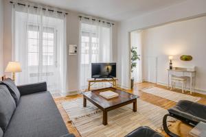 Sunny Apartment in the Heart of Príncipe Real