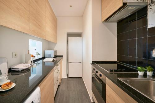 Sunny Apartment with balcony!