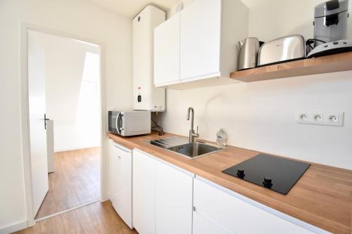 Appartement ✺ Sunny Breizh ✺ N°8 15 Place de la Mairie 56580 Rohan Bretagne