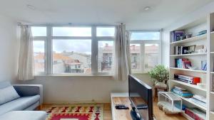 Sunny & Bright Duplex