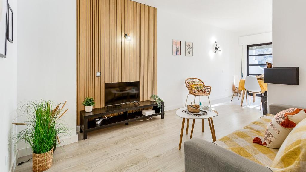 Sunny Duplex W/ Pool & Balcony by LovelyStay Rua do Barranco 58, Bloco 3 3º Andar, Apt 332, 8400-508 Carvoeiro