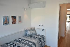 Sunny Penthouse whith balcony 9min walk main station