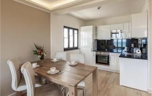 Sunny Suite