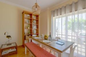 Sunset Apartment