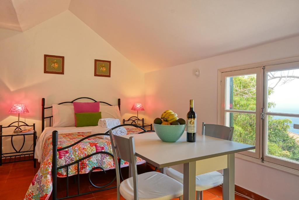 Appartement Sunset Studio, a Home in Madeira Rua Achada de Santo Antão, 73 9370-035 Arco da Calheta