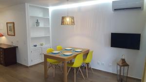 Appartement Sunshine Apartment Quinta do Romão Clube Apart Algarve- Apartment Sunshine 105 8125-301 Quarteira Algarve