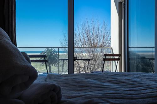 Sunshine Coast Apartment by Rent4All