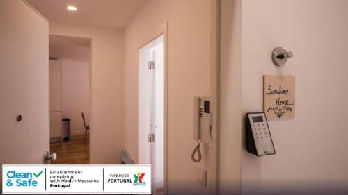 Sunshine House - Exclusive Apartment - Home By The Castle