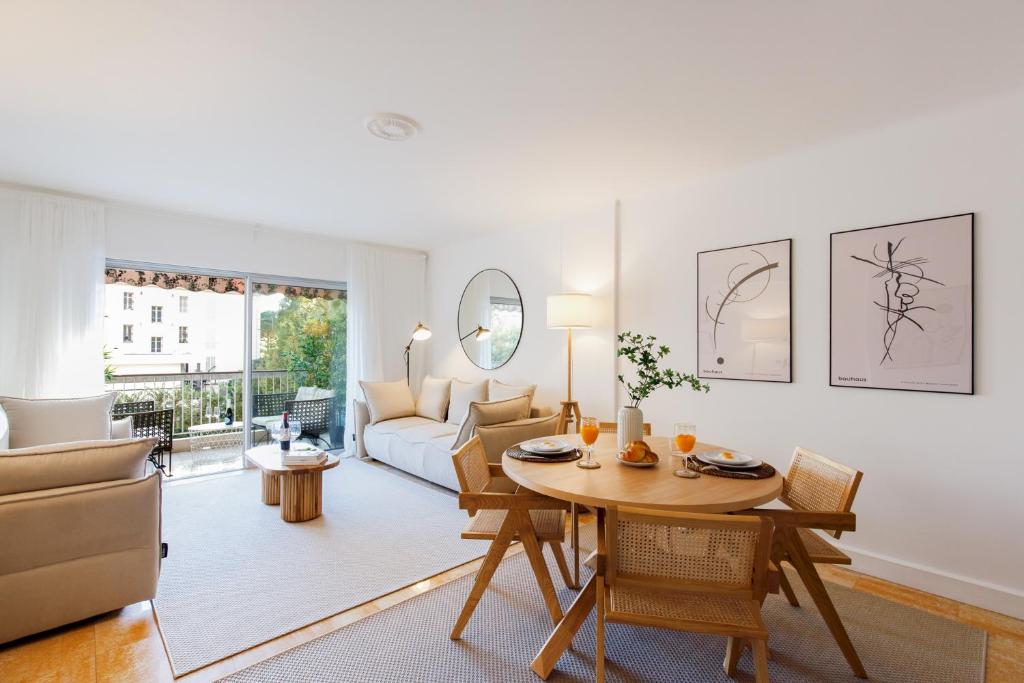 Super Californie YourHostHelper 60 Avenue Maréchal Juin, 06400 Cannes