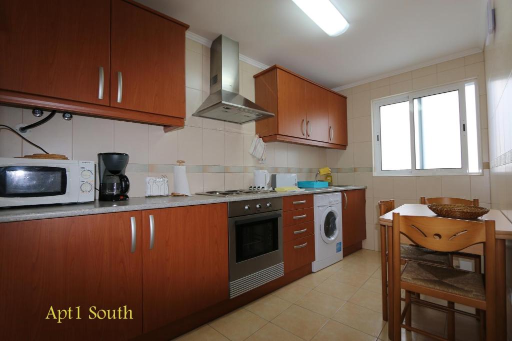 Super Central City Apartment Rua Machado dos Santos , 90D, 9500-083 Ponta Delgada