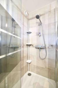 Super logement, 2 chambres, vue mer et piscine