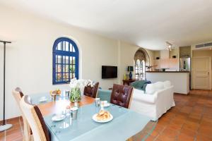 Super Manoir de l'Abadie YourHostHelper