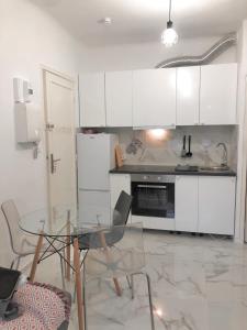 Appartement Super petit 2 pièces à 2 minutes de la plage 34 Boulevard du Maréchal Leclerc 06310 Beaulieu-sur-Mer Provence-Alpes-Côte d\'Azur