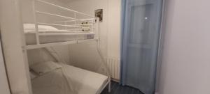 Super T2 joli balcon centre port du Cap d'Agde
