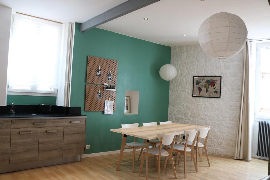 Superb 2 bedroom flat in le Marais neighborhood