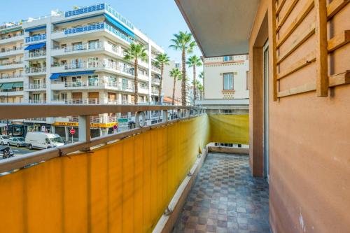 Superb air conditioned apartment with balcony - Antibes - Welkeys