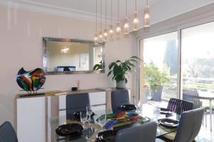 Appartement Superb air-conditioned T4 \ 7 avenue d'annam 06400 Cannes Provence-Alpes-Côte d\'Azur