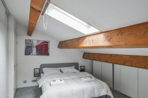 Superb and bright loft at the heart of Avignon - Welkeys